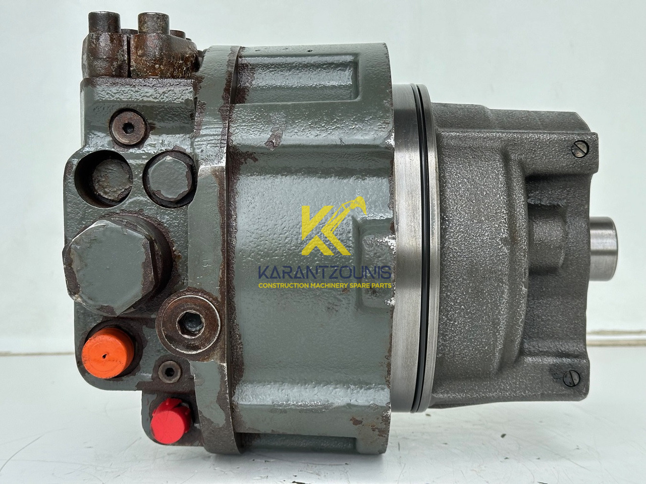 Liebherr Hydraulikeinbaumotor CMVE O 108. ID-Nr.10118562 - ID-Nr.10132610 - ID-Nr.10129048. LOS1916, LOS916, LOS926, R906, R916, R918, R920, R922, R924, R926COMP, R926, R936. #28314# - Hidravlični motor za Gradbeni stroj: slika 3 Liebherr Hydraulikeinbaumotor CMVE O 108. ID-Nr.10118562 - ID-Nr.10132610 - ID-Nr.10129048. LOS1916, LOS916, LOS926, R906, R916, R918, R920, R922, R924, R926COMP, R926, R936. #28314# - Hidravlični motor za Gradbeni stroj: slika 3