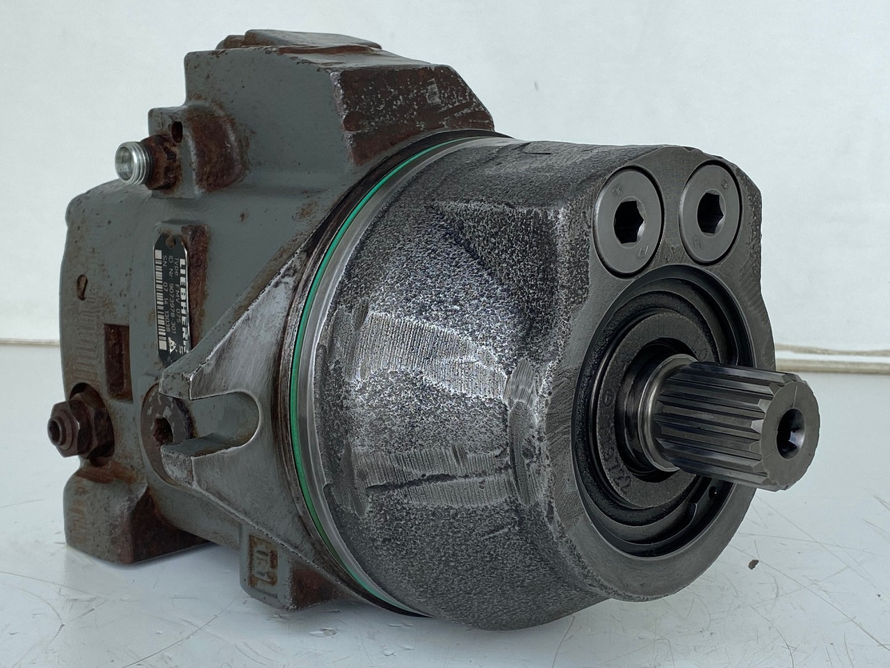 Liebherr Hydraulikeinbaumotor FMV075, ID-Nr.9073978. LOS914, LOS924, R902, R904, R912, R914, R922, R924, R924 COMP, R924 COMPA. #13038# - Hidravlični motor za Bager goseničar: slika 2 Liebherr Hydraulikeinbaumotor FMV075, ID-Nr.9073978. LOS914, LOS924, R902, R904, R912, R914, R922, R924, R924 COMP, R924 COMPA. #13038# - Hidravlični motor za Bager goseničar: slika 2