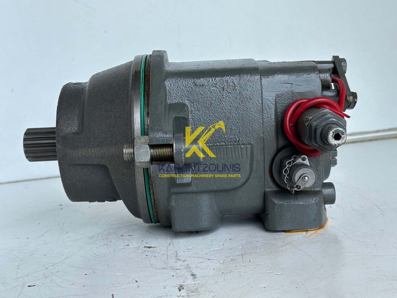 Liebherr Hydraulikeinbaumotor Typ:FMF058, ID-Nr.10122576 - ID-Nr.10145827 - ID-Nr.11371069. LOS1906, P924 COMP , R906, R906 PROTO, R916, R922, R924, R924 COMP, R926 COMP, R926 K LC. #39780# - Hidravlični motor za Bager: slika 4 Liebherr Hydraulikeinbaumotor Typ:FMF058, ID-Nr.10122576 - ID-Nr.10145827 - ID-Nr.11371069. LOS1906, P924 COMP , R906, R906 PROTO, R916, R922, R924, R924 COMP, R926 COMP, R926 K LC. #39780# - Hidravlični motor za Bager: slika 4