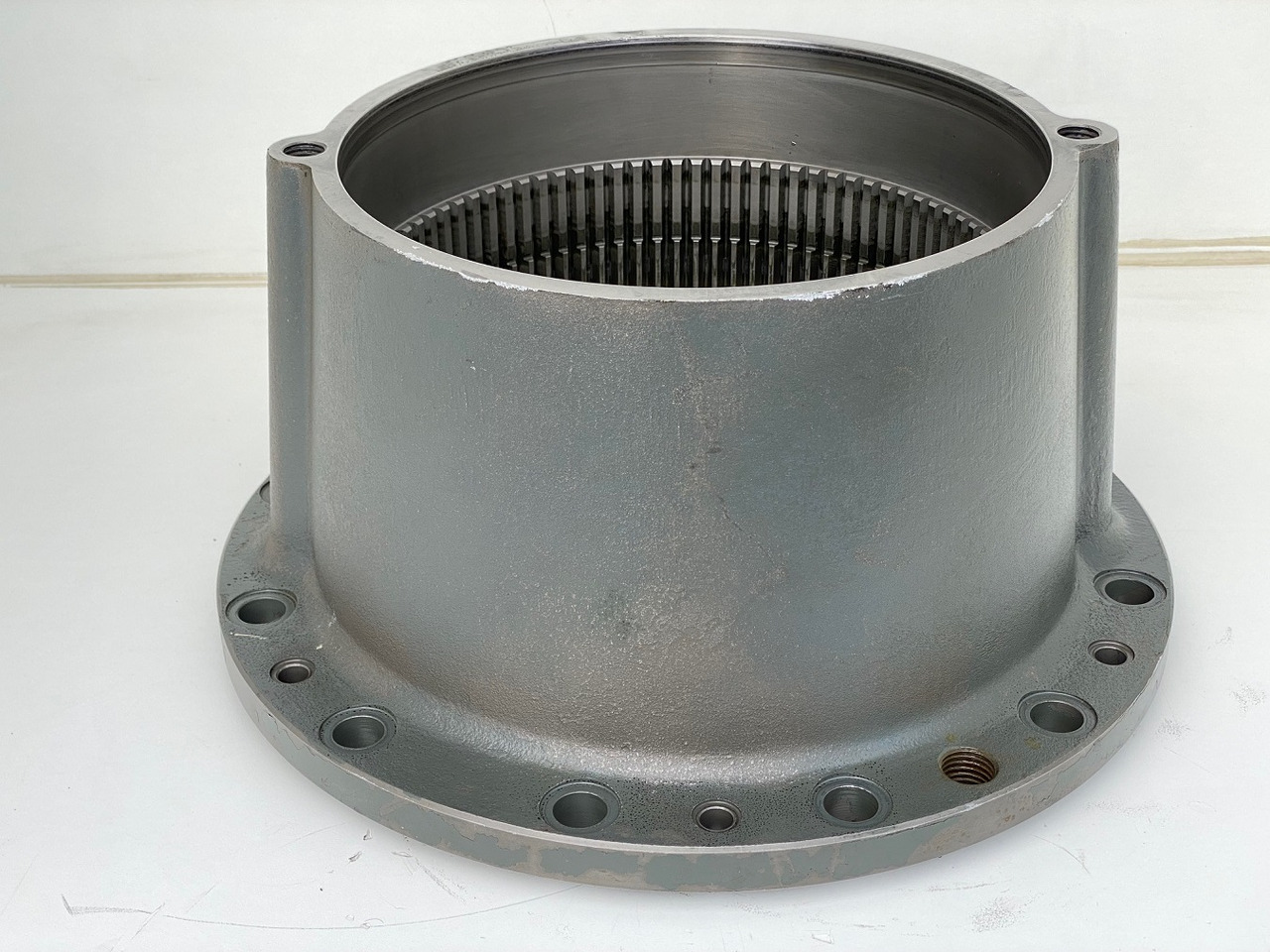 Liebherr Innenrad ID-Nr.932777601. SAT325/242 - SAT325/254. - Menjalnik in deli za Bager goseničar: slika 1 Liebherr Innenrad ID-Nr.932777601. SAT325/242 - SAT325/254. - Menjalnik in deli za Bager goseničar: slika 1