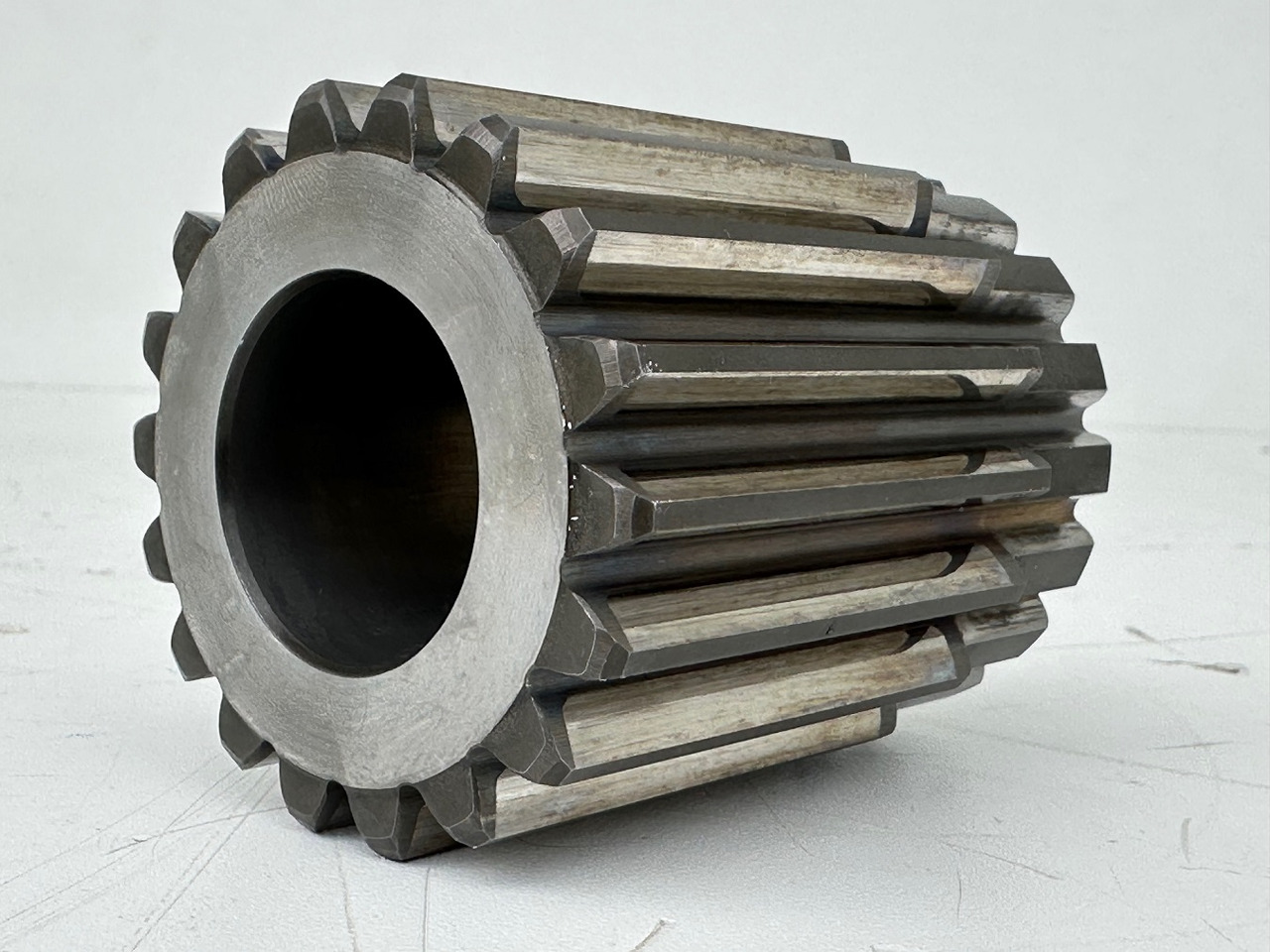 Liebherr Original Sonnenrad ID-Nr.90208596. SAT300/282. LH40 C LH40 CP, LH40 M, LH40MP, LH50 CHR, LH50 CHRP, LH50 M, LH50 MHR, LH50 MHRP, LH50MT. #90208596.137239# - Nihajni motor za Gradbeni stroj: slika 4 Liebherr Original Sonnenrad ID-Nr.90208596. SAT300/282. LH40 C LH40 CP, LH40 M, LH40MP, LH50 CHR, LH50 CHRP, LH50 M, LH50 MHR, LH50 MHRP, LH50MT. #90208596.137239# - Nihajni motor za Gradbeni stroj: slika 4