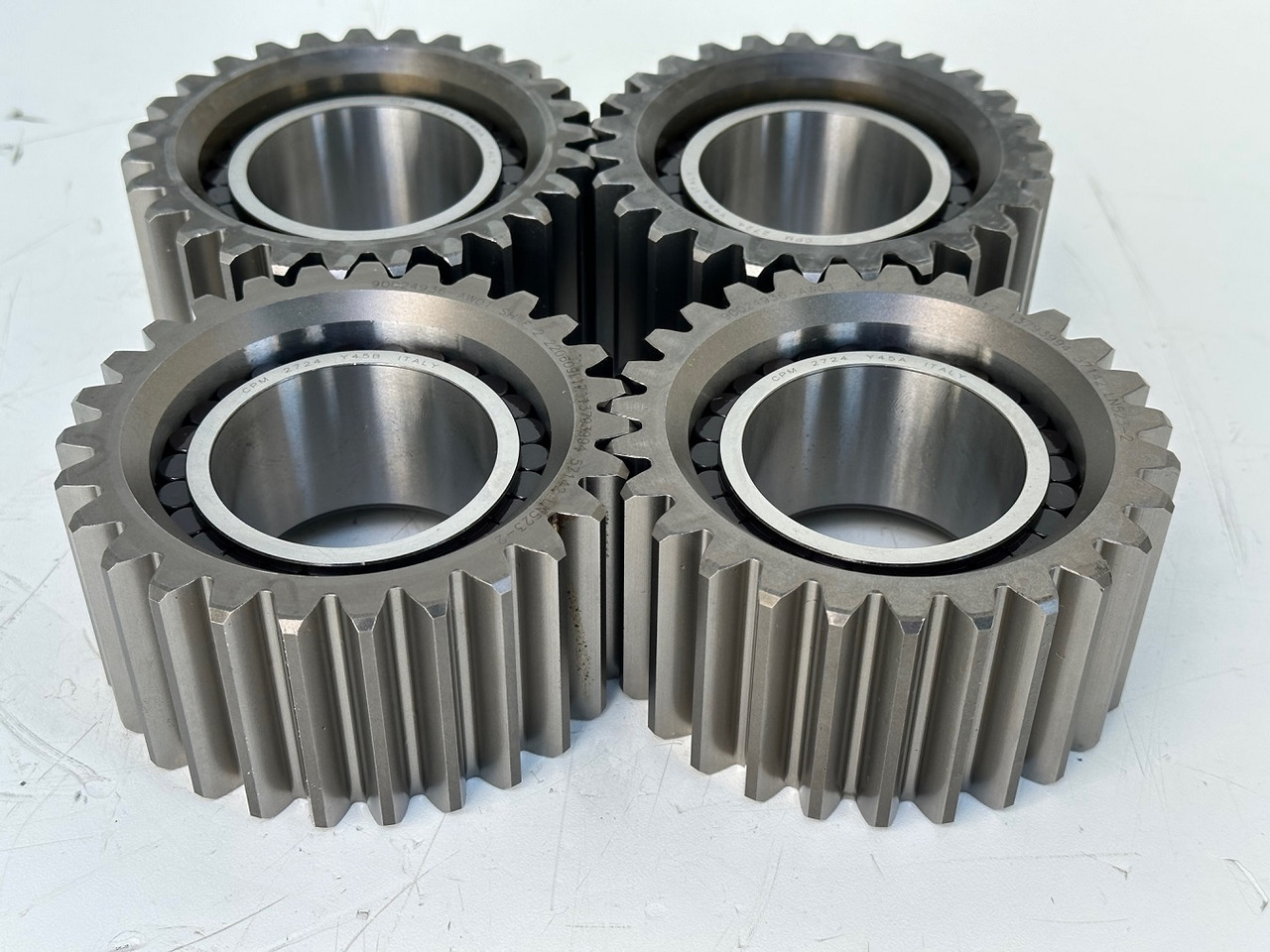 Liebherr Planetenrad ID-Nr.90024935. FAT400P112 - FAT400P130 - FAT400P139. R926, R928, R930, R934, R936, R938. #90024935.28.06# - Bočni reduktor za Gradbeni stroj: slika 2 Liebherr Planetenrad ID-Nr.90024935. FAT400P112 - FAT400P130 - FAT400P139. R926, R928, R930, R934, R936, R938. #90024935.28.06# - Bočni reduktor za Gradbeni stroj: slika 2