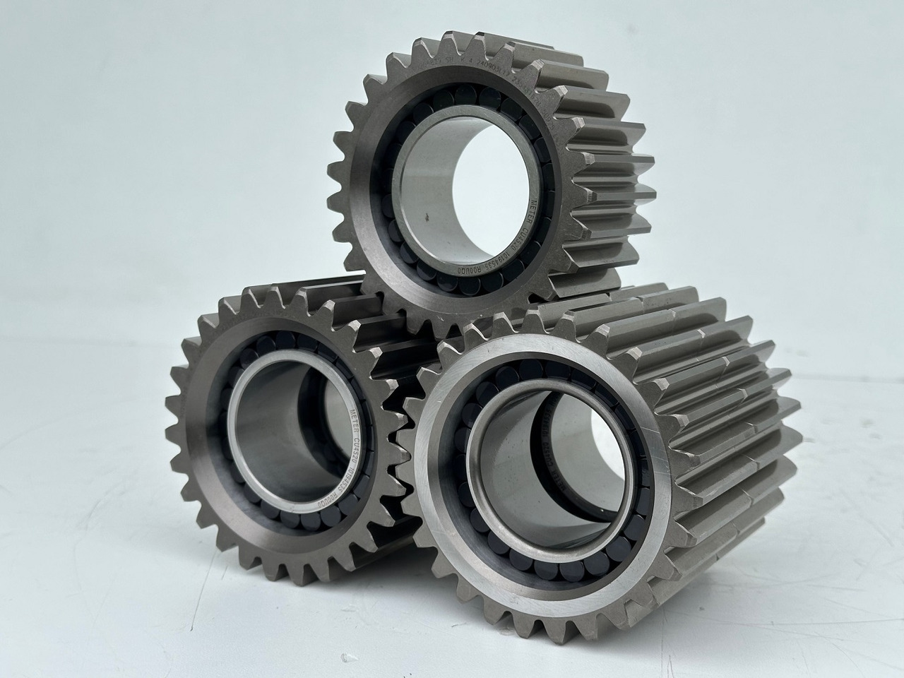Liebherr Planetenrad ID-Nr.90205840. FAT350P126 - FAT350P138. R920 - R922 - R924 - R925 - R926 - R930 T. #90205840.22.05.01# - Bočni reduktor za Bager goseničar: slika 2 Liebherr Planetenrad ID-Nr.90205840. FAT350P126 - FAT350P138. R920 - R922 - R924 - R925 - R926 - R930 T. #90205840.22.05.01# - Bočni reduktor za Bager goseničar: slika 2