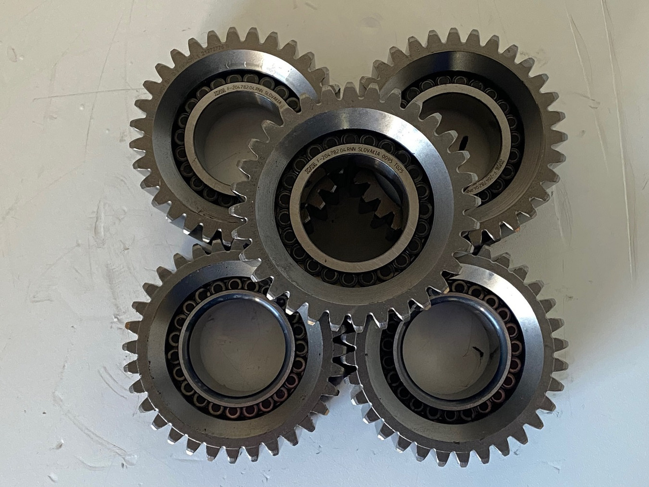Liebherr Planetenrad ID-Nr.90216227. SAT300A1200. R926-1715 - R928-1715 - R930-1716. #P0161# - Nihajni motor za Gradbeni stroj: slika 5 Liebherr Planetenrad ID-Nr.90216227. SAT300A1200. R926-1715 - R928-1715 - R930-1716. #P0161# - Nihajni motor za Gradbeni stroj: slika 5