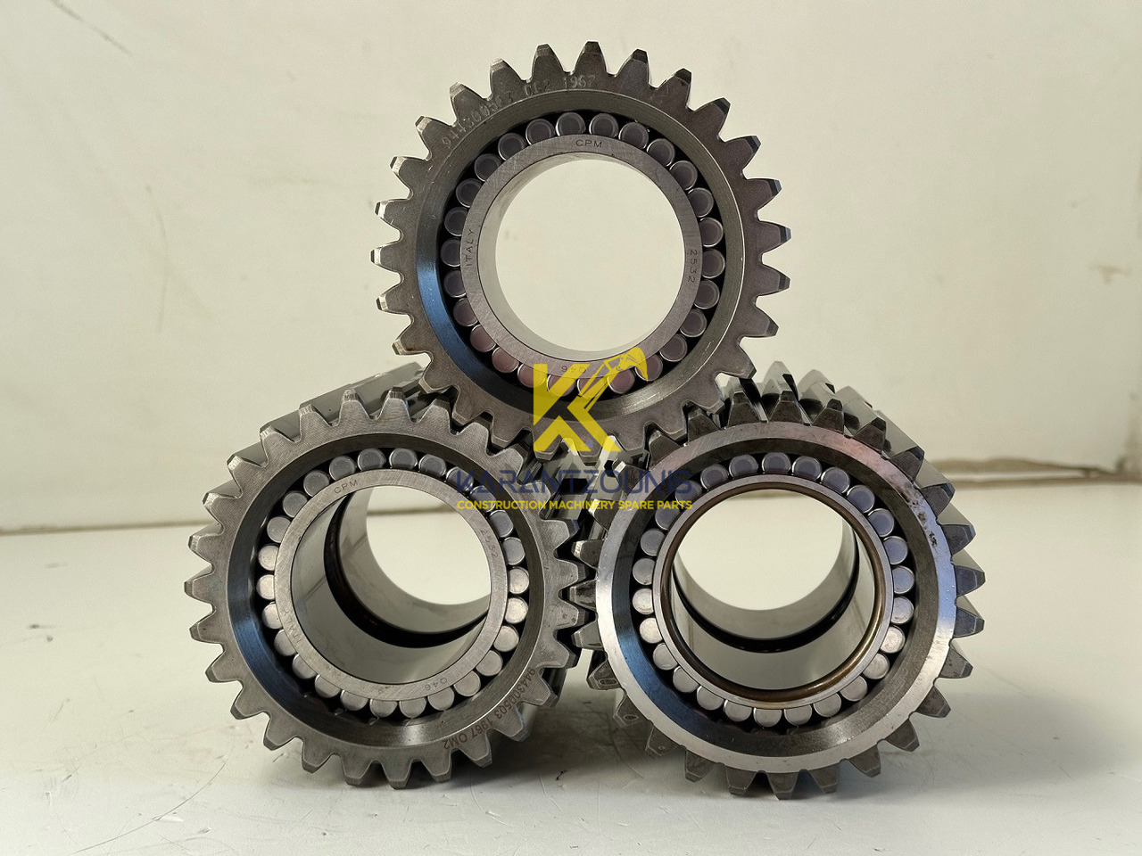 Liebherr Planetenrad ID-Nr.9443004 - ID-Nr.944300403. FAT400-FAT400/018-FAT400P018-FAT400P063-FAT400P073-FAT400P092. R934 IND,R906,R914,R916,R922,R924,R932,R934,R936,R942,R944. #944300503.18.12# - Bočni reduktor za Bager goseničar: slika 4 Liebherr Planetenrad ID-Nr.9443004 - ID-Nr.944300403. FAT400-FAT400/018-FAT400P018-FAT400P063-FAT400P073-FAT400P092. R934 IND,R906,R914,R916,R922,R924,R932,R934,R936,R942,R944. #944300503.18.12# - Bočni reduktor za Bager goseničar: slika 4