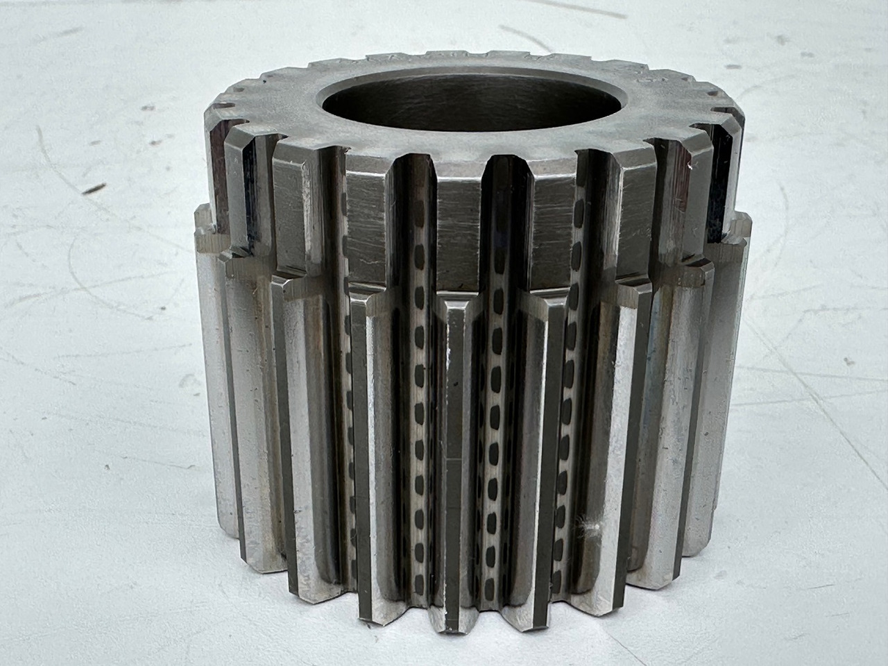 Liebherr Sonnenrad ID-Nr.9441204 - ID-Nr.944120403. FAT450/014, FAT450/044. R942, R944, R952, R954 B, R954 C, R962. #944120403.05.05.02# - Bočni reduktor za Bager goseničar: slika 1 Liebherr Sonnenrad ID-Nr.9441204 - ID-Nr.944120403. FAT450/014, FAT450/044. R942, R944, R952, R954 B, R954 C, R962. #944120403.05.05.02# - Bočni reduktor za Bager goseničar: slika 1