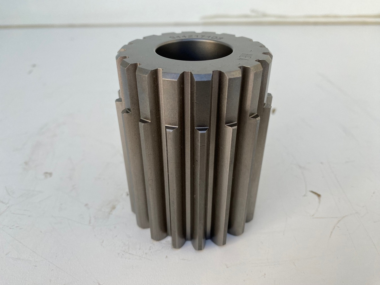 Liebherr Sonnenrad ID-Nr.9442171 - ID-Nr.944217103 - ID-Nr.90208498.    SAT325/204, SAT325/242, SAT325/254, SAT325/274, SAT325/294, SAT375/219.   #HE4# - Nihajni motor za Bager: slika 4 Liebherr Sonnenrad ID-Nr.9442171 - ID-Nr.944217103 - ID-Nr.90208498.    SAT325/204, SAT325/242, SAT325/254, SAT325/274, SAT325/294, SAT375/219.   #HE4# - Nihajni motor za Bager: slika 4