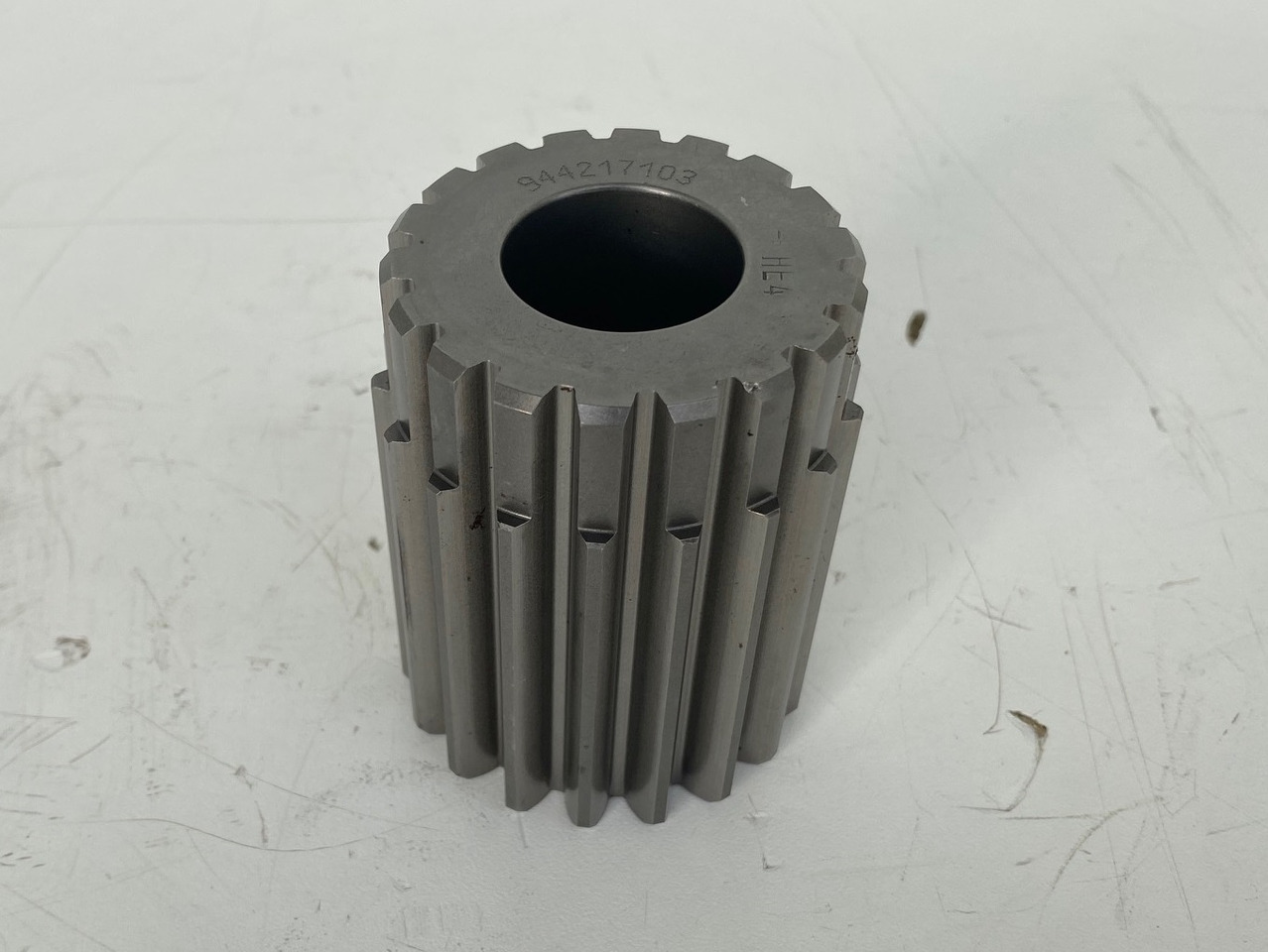 Liebherr Sonnenrad ID-Nr.9442171 - ID-Nr.944217103 - ID-Nr.90208498.    SAT325/204, SAT325/242, SAT325/254, SAT325/274, SAT325/294, SAT375/219.   #HE40# - Nihajni motor za Bager: slika 2 Liebherr Sonnenrad ID-Nr.9442171 - ID-Nr.944217103 - ID-Nr.90208498.    SAT325/204, SAT325/242, SAT325/254, SAT325/274, SAT325/294, SAT375/219.   #HE40# - Nihajni motor za Bager: slika 2