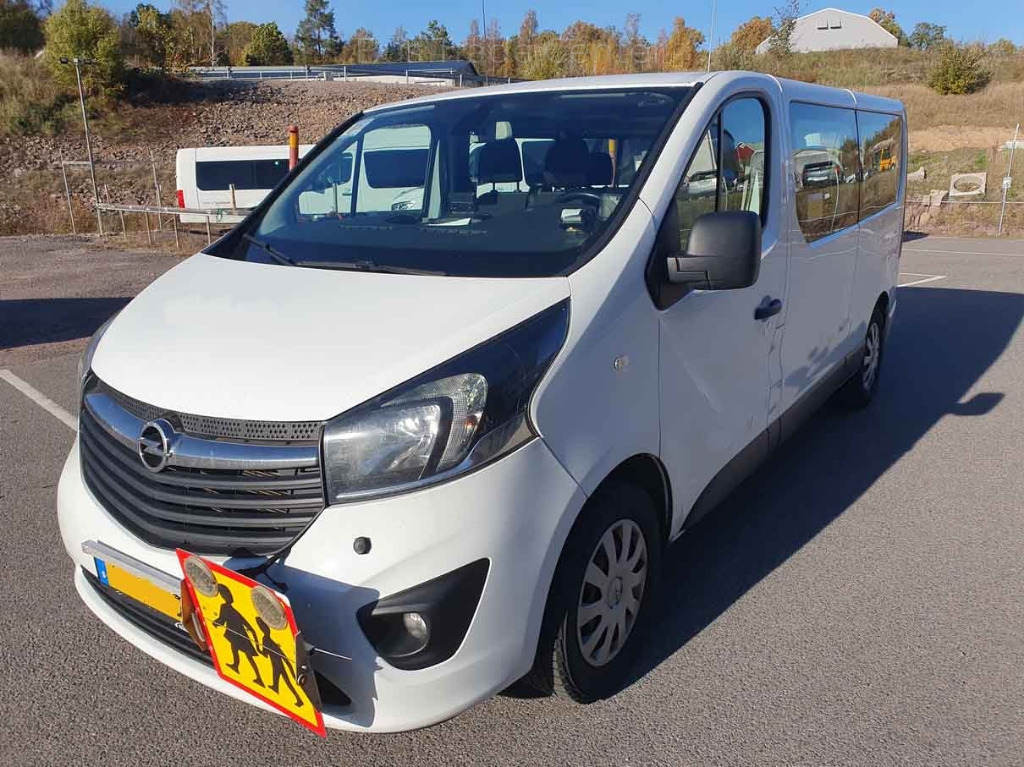 OPEL Vivaro-B - Minibus, Potniški kombi: slika 4 OPEL Vivaro-B - Minibus, Potniški kombi: slika 4