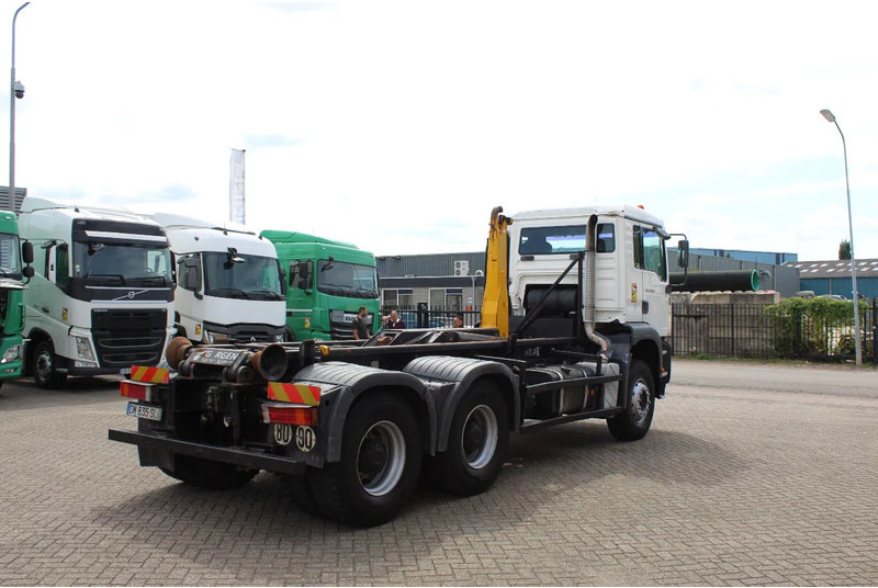 MAN TGA 26.360 * 6X4 * EURO 3 * - Tovornjak - kabelski sistem: slika 4 MAN TGA 26.360 * 6X4 * EURO 3 * - Tovornjak - kabelski sistem: slika 4