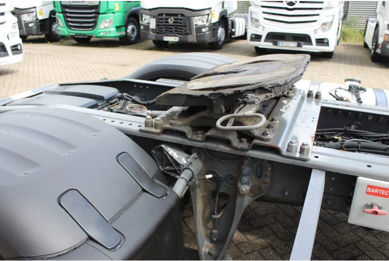 Vlačilec DAF CF 450 * EURO6 * 4X2 *: slika 16