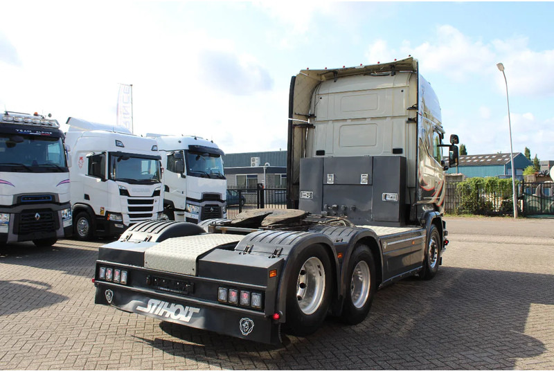 Scania R730 V8 * RETARDER * 6X2 * FULL FULL OPTION * HYDRAULIC * - Vlačilec: slika 4 Scania R730 V8 * RETARDER * 6X2 * FULL FULL OPTION * HYDRAULIC * - Vlačilec: slika 4