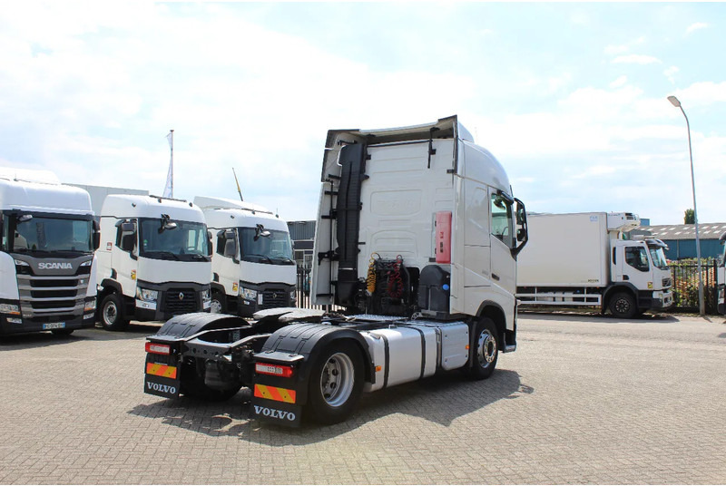 Volvo FH 13.500 * EURO6 * 4X2 * - Vlačilec: slika 4 Volvo FH 13.500 * EURO6 * 4X2 * - Vlačilec: slika 4