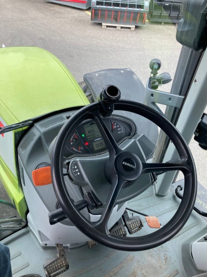 Traktor Claas Arion 630: slika 7