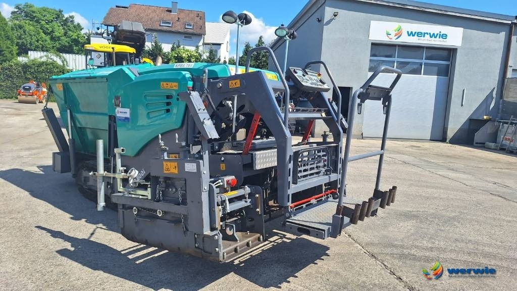 Vögele SUPER 800i / AB220TV (1,20 - 2,20 m) - Asfaltni finišer: slika 3 Vögele SUPER 800i / AB220TV (1,20 - 2,20 m) - Asfaltni finišer: slika 3