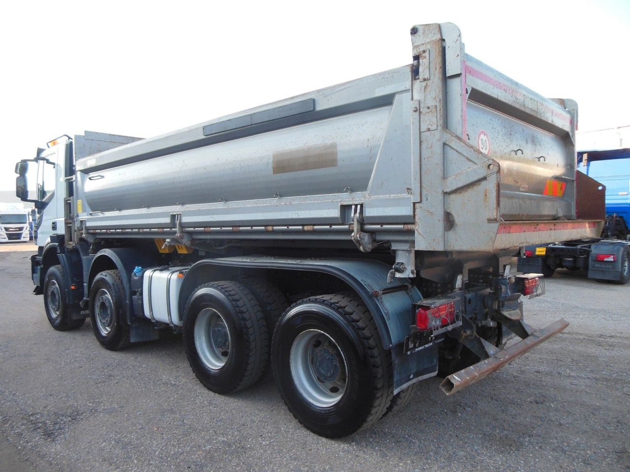 Iveco STRALIS X-WAY 480, 8X4, BORDMATIC, AHK, TOP!!! - Tovornjak prekucnik: slika 4 Iveco STRALIS X-WAY 480, 8X4, BORDMATIC, AHK, TOP!!! - Tovornjak prekucnik: slika 4