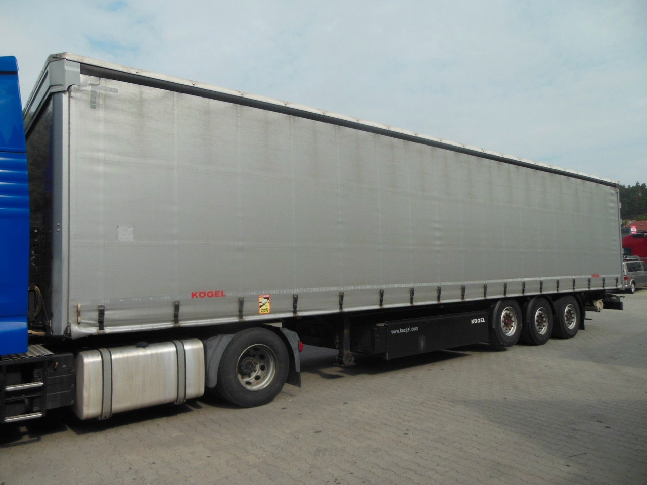 Kögel SN 24, SAF, PALETTEN BOX, - Polprikolica s ponjavo: slika 1 Kögel SN 24, SAF, PALETTEN BOX, - Polprikolica s ponjavo: slika 1