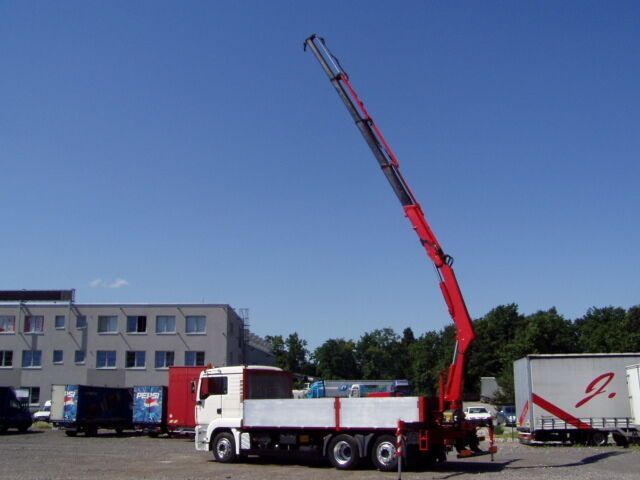 MAN 26.430, KRAN FASSI150A24-Fernbedienung - Tovornjak s kesonom, Tovornjak z dvigalom: slika 5 MAN 26.430, KRAN FASSI150A24-Fernbedienung - Tovornjak s kesonom, Tovornjak z dvigalom: slika 5