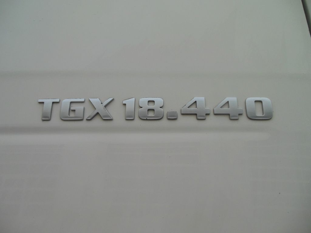 MAN TGX 18.440 BLS, INTARDER, AUTOMATIC, EURO 6 MAN TGX 18.440 BLS, INTARDER, AUTOMATIC, EURO 6 - Vlačilec: slika 5 MAN TGX 18.440 BLS, INTARDER, AUTOMATIC, EURO 6 MAN TGX 18.440 BLS, INTARDER, AUTOMATIC, EURO 6 - Vlačilec: slika 5