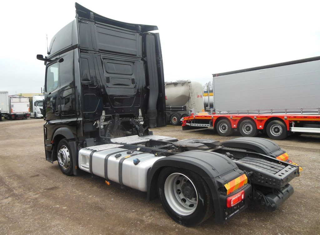 Mercedes-Benz 1848 ACTROS, LOWDECK, GIGA SPACE, STANDKLIMA - Vlačilec: slika 4 Mercedes-Benz 1848 ACTROS, LOWDECK, GIGA SPACE, STANDKLIMA - Vlačilec: slika 4