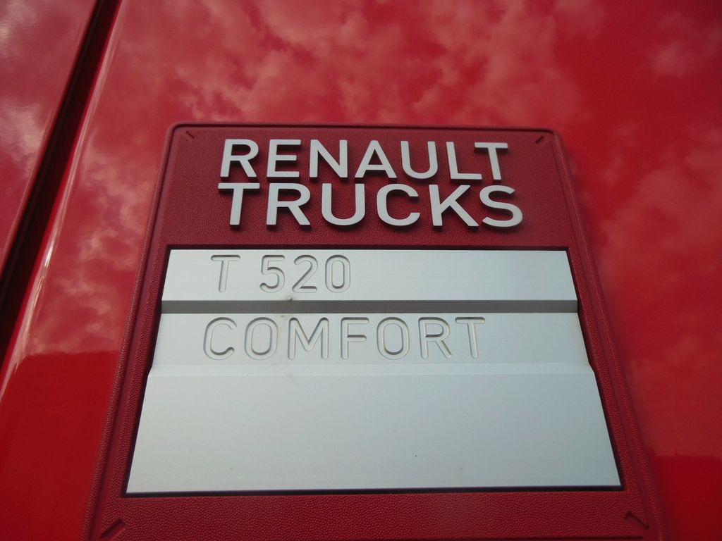 Renault T520 HIGH, COMFORT, LOWDECK, TOP STAND!! - Vlačilec: slika 5 Renault T520 HIGH, COMFORT, LOWDECK, TOP STAND!! - Vlačilec: slika 5