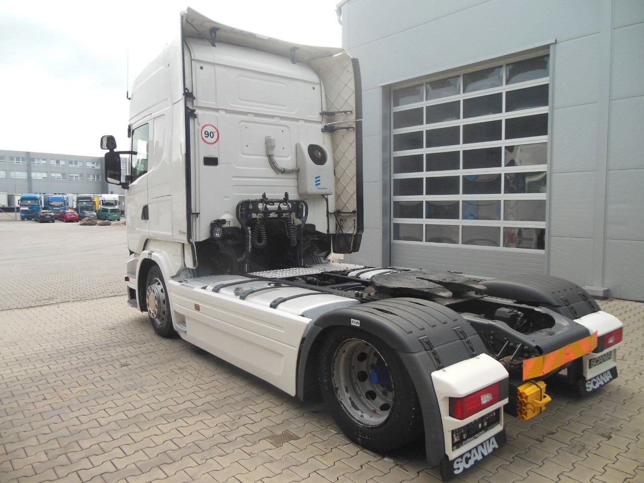 Scania R 450, LOWDECK, OHNE EGR, NEUE TACHO, TOP!!! - Vlačilec: slika 4 Scania R 450, LOWDECK, OHNE EGR, NEUE TACHO, TOP!!! - Vlačilec: slika 4