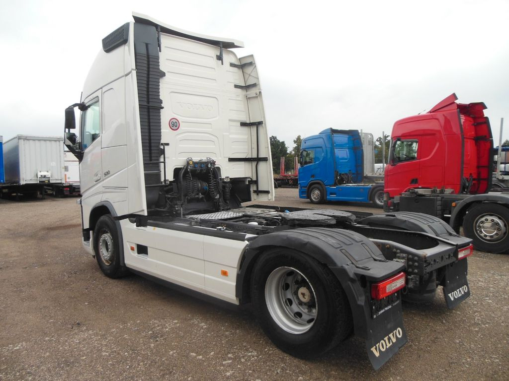 Volvo FH 13/500, GLOBE XL, I PARK COOL, TOP - Vlačilec: slika 4 Volvo FH 13/500, GLOBE XL, I PARK COOL, TOP - Vlačilec: slika 4