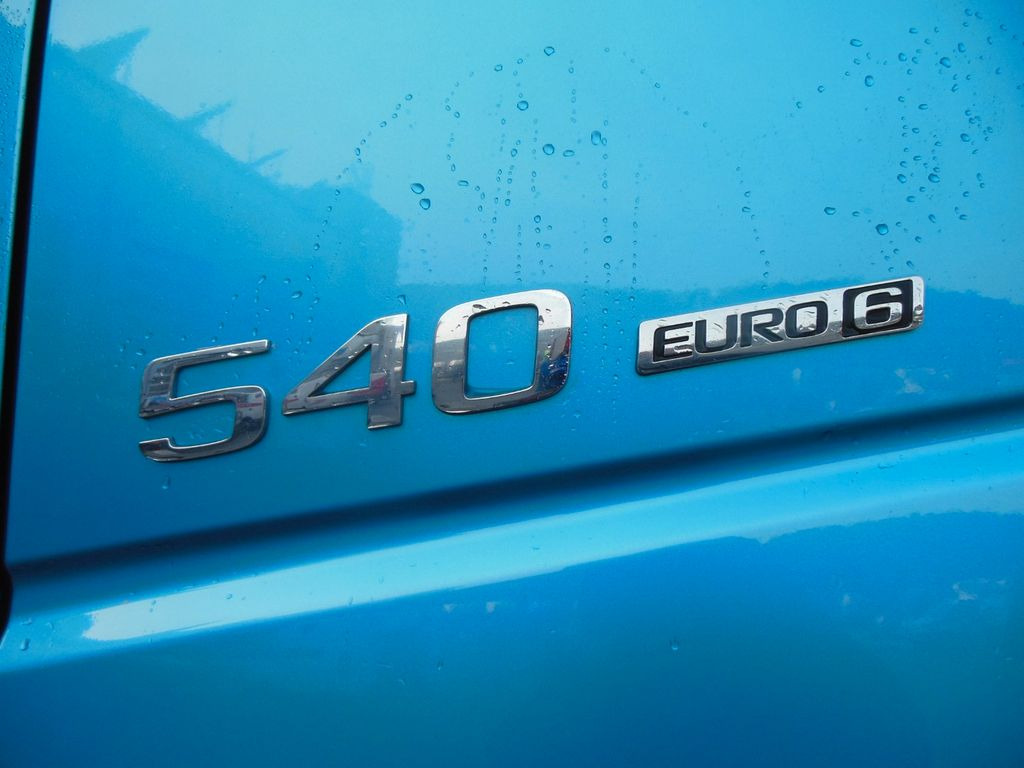 Volvo FH 13/540, KIPPHYDRAULIK, 3 STÜCKS!!! Volvo FH 13/540, KIPPHYDRAULIK - Vlačilec: slika 5 Volvo FH 13/540, KIPPHYDRAULIK, 3 STÜCKS!!! Volvo FH 13/540, KIPPHYDRAULIK - Vlačilec: slika 5