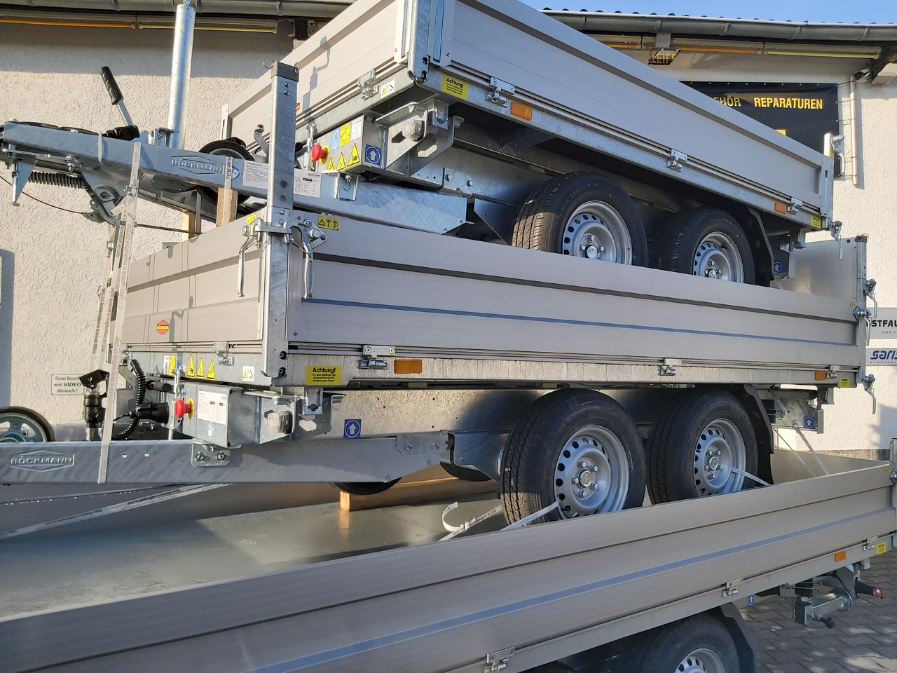Böckmann Kipper DK AL 3218/35 Profi Elektro + NHP Heckpendelklappe 3500kg Modell 2024 - Kiper prikolica: slika 2 Böckmann Kipper DK AL 3218/35 Profi Elektro + NHP Heckpendelklappe 3500kg Modell 2024 - Kiper prikolica: slika 2