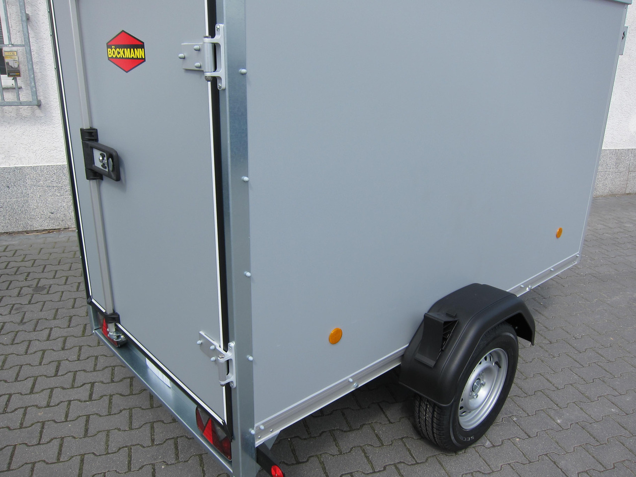 Böckmann Koffer KT 2513/135 251x130x152cm grau (S) 1350kg AKTION Modell 24 - Prikolica zabojnik: slika 5 Böckmann Koffer KT 2513/135 251x130x152cm grau (S) 1350kg AKTION Modell 24 - Prikolica zabojnik: slika 5