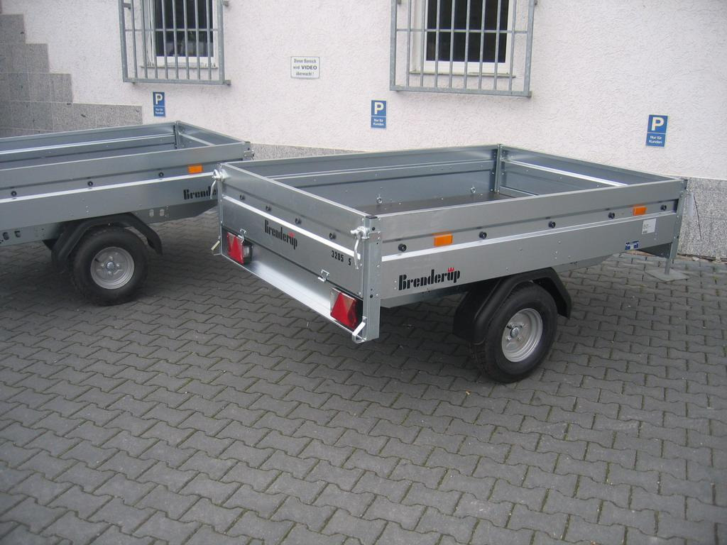 Brenderup 3205 SUB 750 204x142x35cm (XS) 750kg TOPSELLER - Plato/ Tovorna prikolica: slika 5 Brenderup 3205 SUB 750 204x142x35cm (XS) 750kg TOPSELLER - Plato/ Tovorna prikolica: slika 5