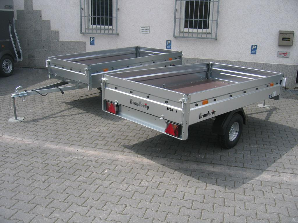 Brenderup 3205 SUB 750 204x142x35cm (XS) 750kg TOPSELLER - Plato/ Tovorna prikolica: slika 4 Brenderup 3205 SUB 750 204x142x35cm (XS) 750kg TOPSELLER - Plato/ Tovorna prikolica: slika 4