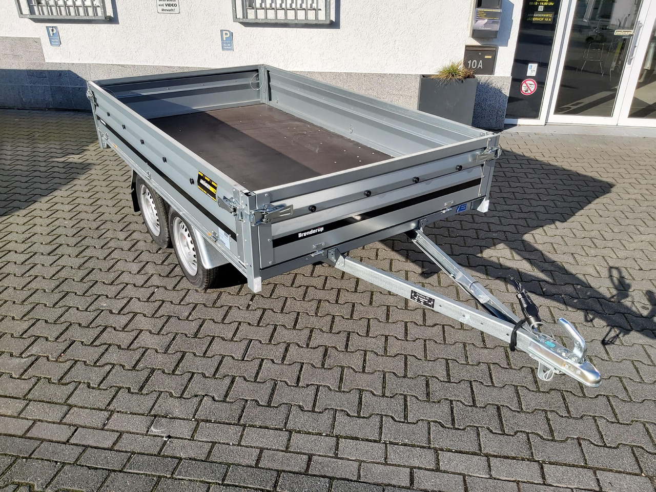 Brenderup 3251 STU 750 250x142x35cm Tandemachse 13" (S) 750kg - Plato/ Tovorna prikolica: slika 5 Brenderup 3251 STU 750 250x142x35cm Tandemachse 13" (S) 750kg - Plato/ Tovorna prikolica: slika 5