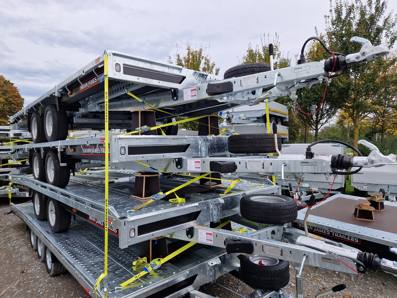 Brian James Trailer Connect 450x215cm plattform Tandem LED 12" 3500kg - Plato/ Tovorna prikolica: slika 3 Brian James Trailer Connect 450x215cm plattform Tandem LED 12" 3500kg - Plato/ Tovorna prikolica: slika 3