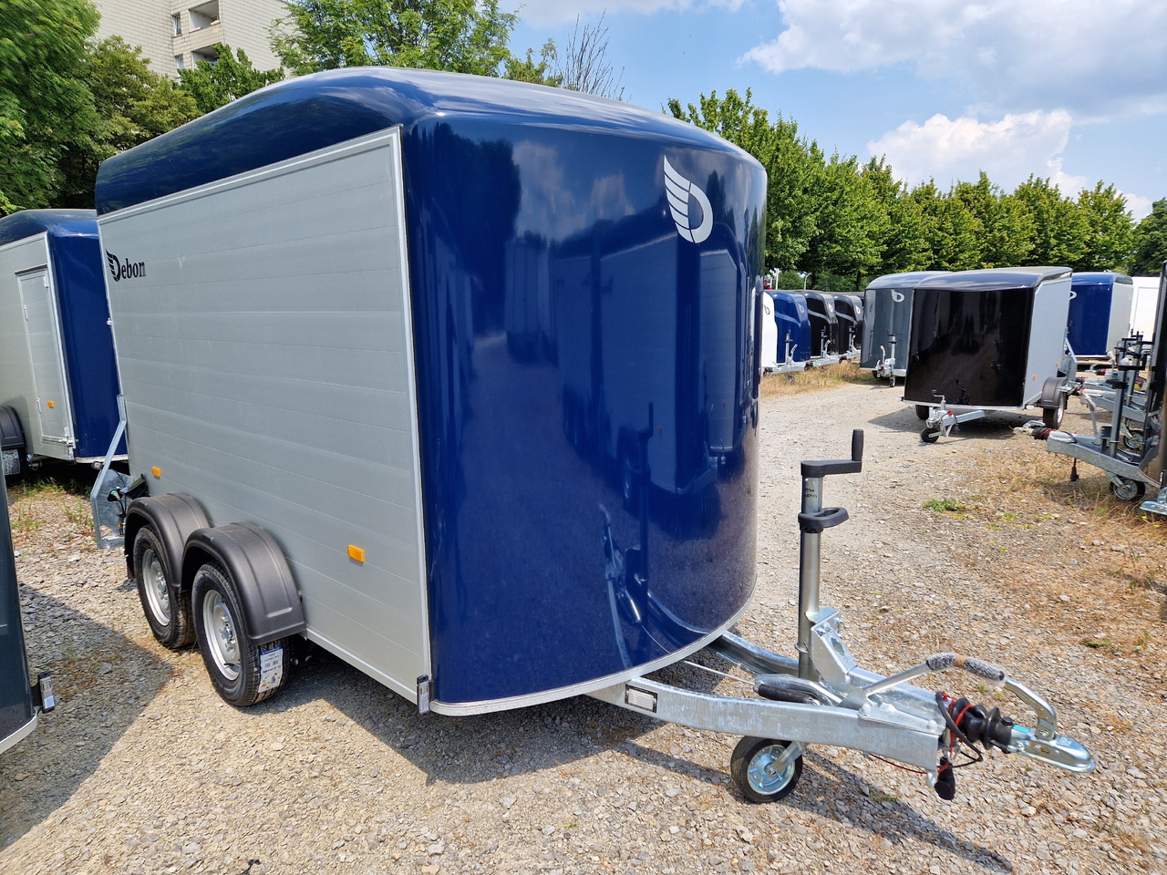Cargo Roadster 500 312x167x199cm Alu Poly royalblue Pullman 100 km/H 2000kg Abverkauf - Prikolica zabojnik: slika 1 Cargo Roadster 500 312x167x199cm Alu Poly royalblue Pullman 100 km/H 2000kg Abverkauf - Prikolica zabojnik: slika 1