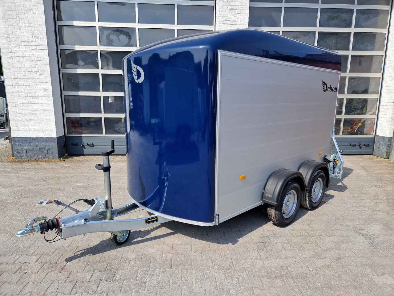 Cargo Roadster 500 312x167x199cm Alu Poly royalblue Pullman 100 km/H 2000kg Abverkauf - Prikolica zabojnik: slika 5 Cargo Roadster 500 312x167x199cm Alu Poly royalblue Pullman 100 km/H 2000kg Abverkauf - Prikolica zabojnik: slika 5