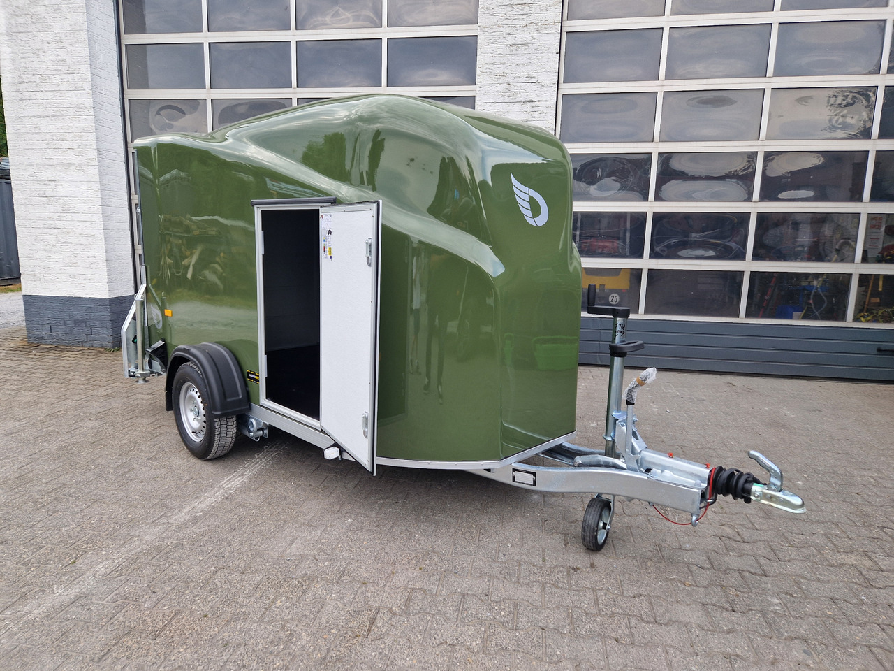 Debon Cargo 1300 300x152x168cm natur green Seitentür Pullman 1300kg 100km/H - Prikolica zabojnik: slika 2 Debon Cargo 1300 300x152x168cm natur green Seitentür Pullman 1300kg 100km/H - Prikolica zabojnik: slika 2