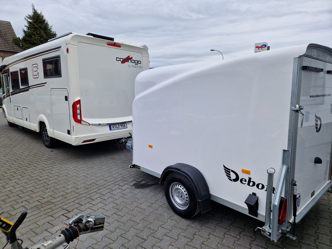 Prikolica zabojnik Debon Cargo 1300 300x152x168cm white Seitentür Pullman II 100km/H 1300kg Modell 2025: slika 12