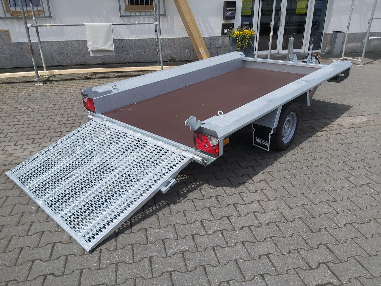 HULCO TERRAX Basic 294x150x27cm Heckrampe 100cm (M) 12" 1800kg - Prikolica za prevoz strojev: slika 1 HULCO TERRAX Basic 294x150x27cm Heckrampe 100cm (M) 12" 1800kg - Prikolica za prevoz strojev: slika 1