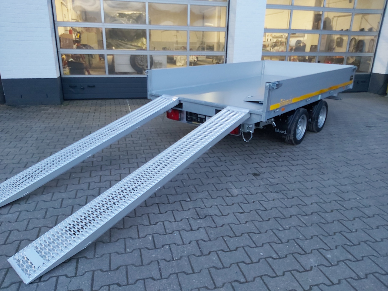 Kiper prikolica Kipper 330x180x30cm Elektrisch+Notpumpe Rampen Stützen Rahmen+ niedrig 13" (L) 3500kg Abverkauf Vor: slika 11
