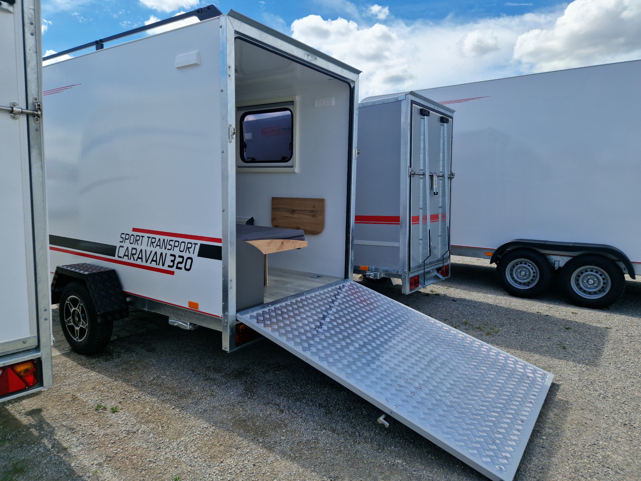 Počitniška prikolica Koffer Camp TFS ST 320.01 320x150x180cm Premium Rampe Seitentür Fenster Bett 1300kg 100km/H: slika 10