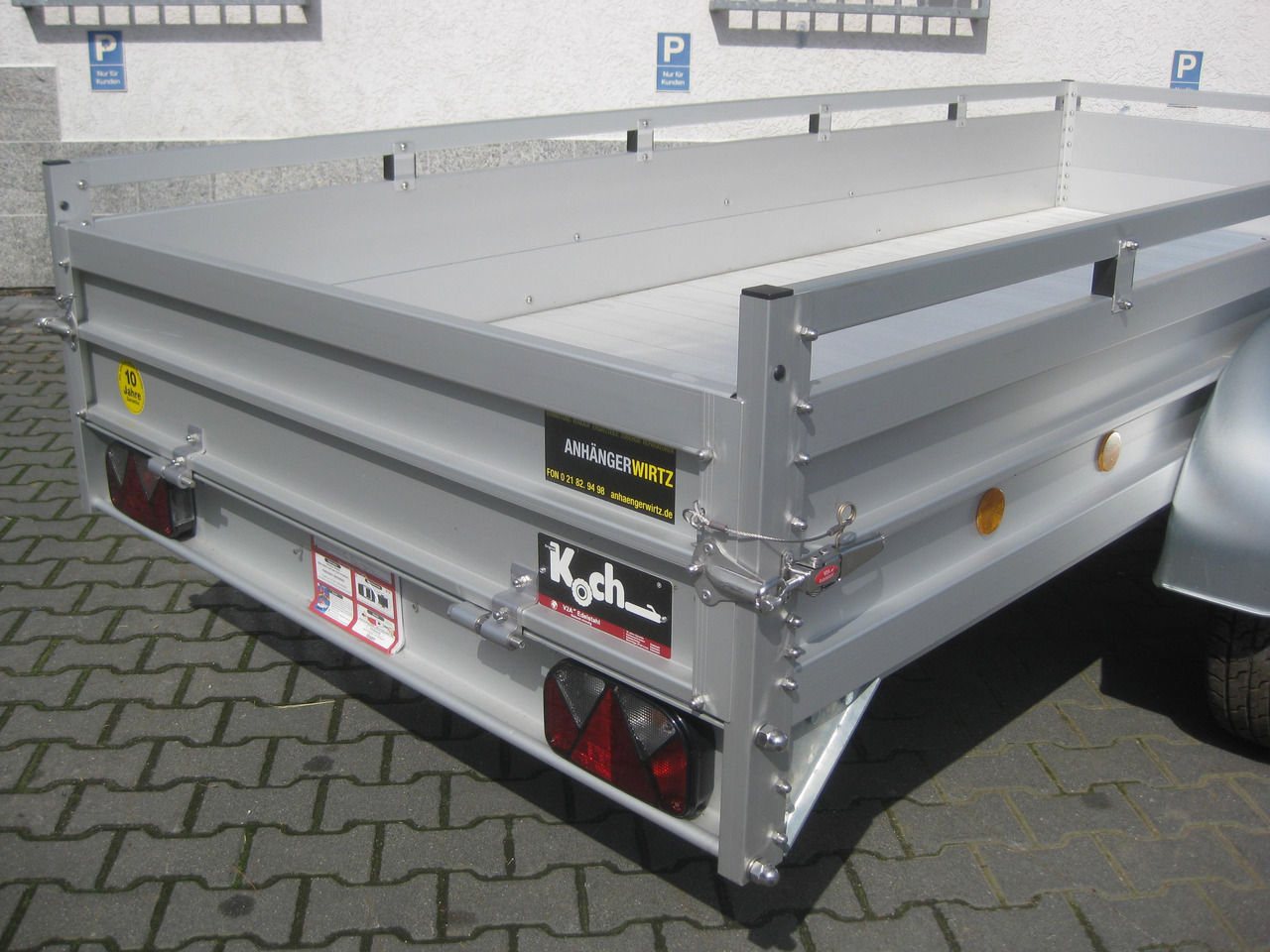 PKW Anhänger Koch Aluline+ 350x150x44cm ALUBODEN (L) 2600kg - Avtomobilska prikolica: slika 4 PKW Anhänger Koch Aluline+ 350x150x44cm ALUBODEN (L) 2600kg - Avtomobilska prikolica: slika 4