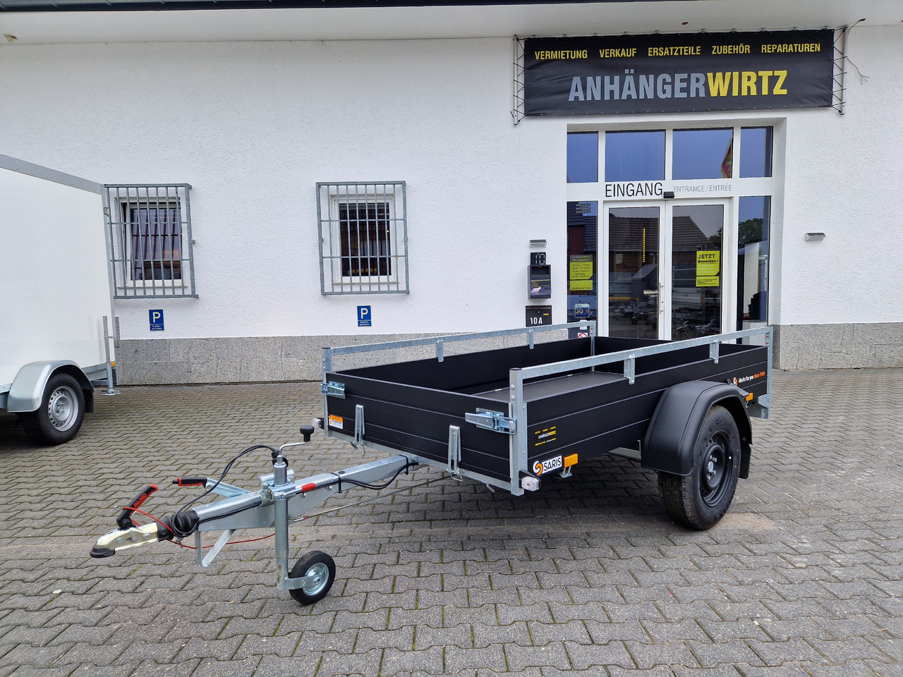 Saris Anhänger DV135 McAlu Pro MP 255x133x44cm black klappbare Vorderwand 1350kg - Avtomobilska prikolica: slika 2 Saris Anhänger DV135 McAlu Pro MP 255x133x44cm black klappbare Vorderwand 1350kg - Avtomobilska prikolica: slika 2
