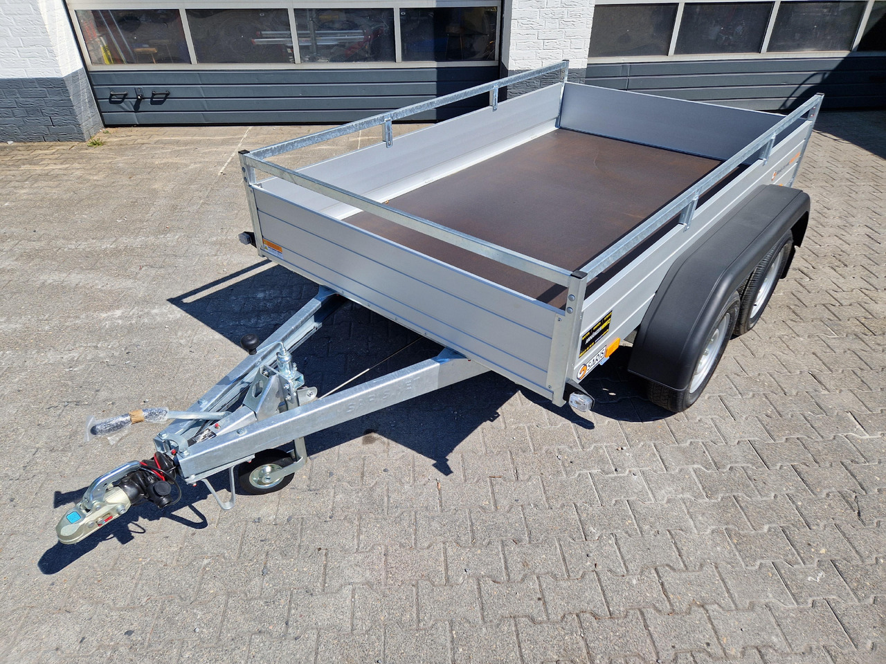 Saris Anhänger DW2000 McAlu Pro 255x153x43cm 2000kg kurz und breit - Plato/ Tovorna prikolica: slika 2 Saris Anhänger DW2000 McAlu Pro 255x153x43cm 2000kg kurz und breit - Plato/ Tovorna prikolica: slika 2