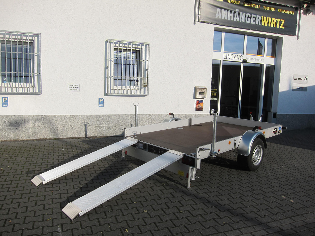 Smart Kleinwagen Transport Anhänger Koch Aluline 300x185x20cm 1500kg 100 km/H - Prikolica za prevoz strojev: slika 2 Smart Kleinwagen Transport Anhänger Koch Aluline 300x185x20cm 1500kg 100 km/H - Prikolica za prevoz strojev: slika 2
