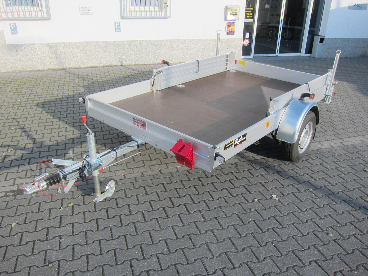 Smart Kleinwagen Transport Anhänger Koch Aluline 300x185x20cm 1500kg 100 km/H - Prikolica za prevoz strojev: slika 5 Smart Kleinwagen Transport Anhänger Koch Aluline 300x185x20cm 1500kg 100 km/H - Prikolica za prevoz strojev: slika 5