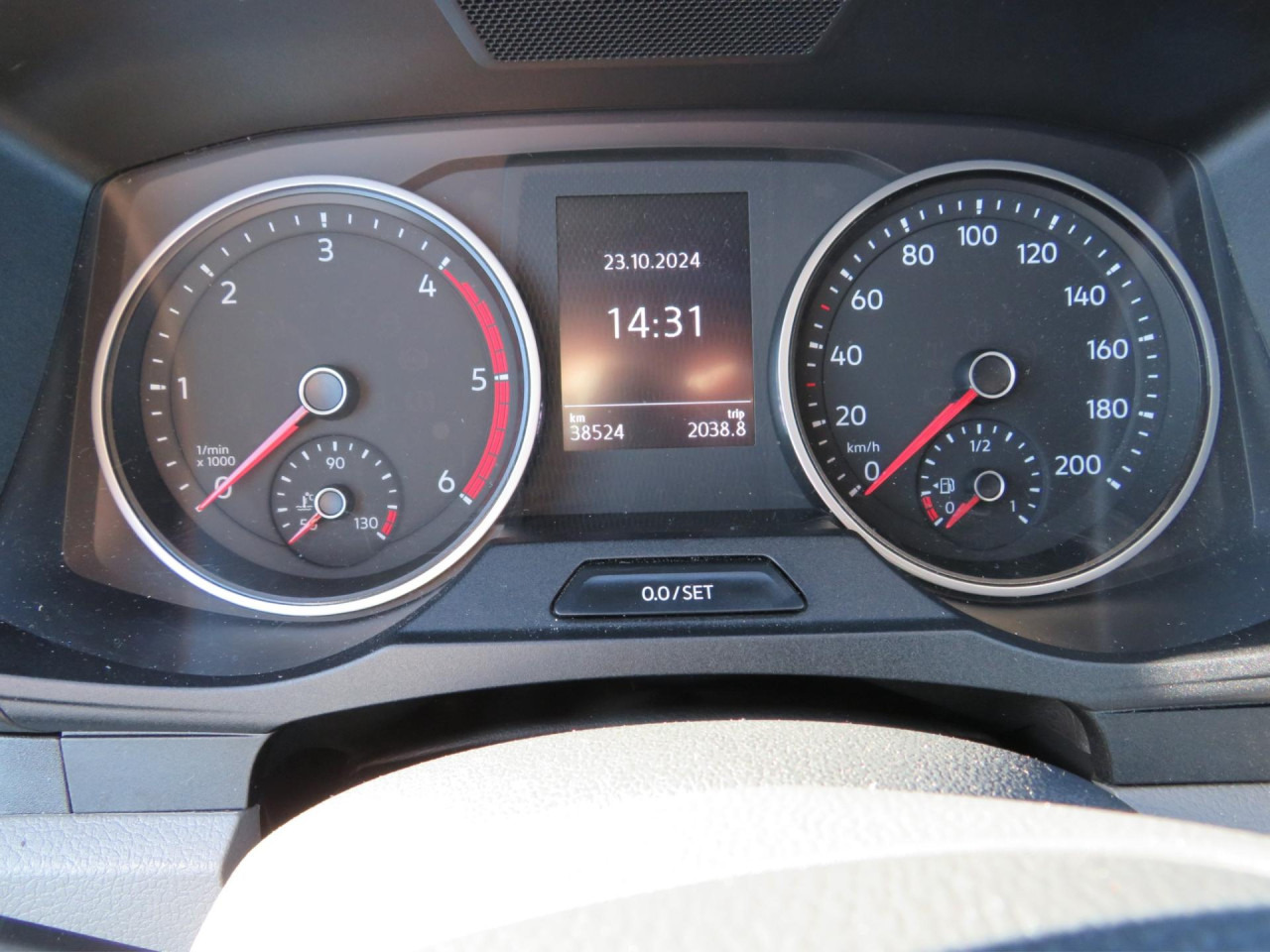 VOLKSWAGEN Crafter 35 L4H3 Kasten Klima AHK ZV - Furgon: slika 2 VOLKSWAGEN Crafter 35 L4H3 Kasten Klima AHK ZV - Furgon: slika 2