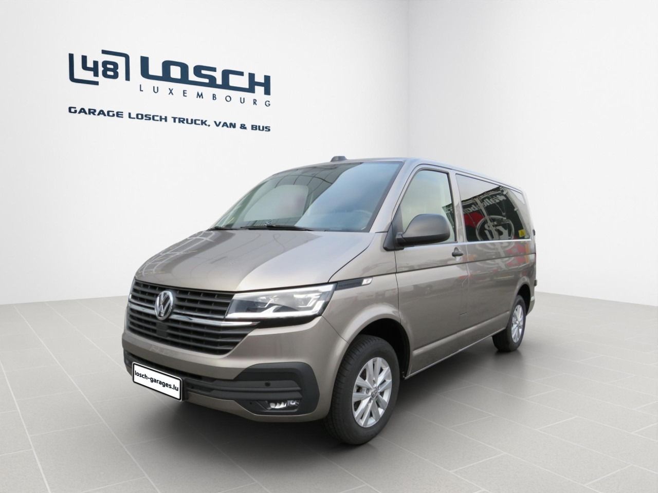 VOLKSWAGEN T6.1 Transporter Trendline 2.0 TDI Kasten Euro6 ZV - Mali kombi: slika 1 VOLKSWAGEN T6.1 Transporter Trendline 2.0 TDI Kasten Euro6 ZV - Mali kombi: slika 1