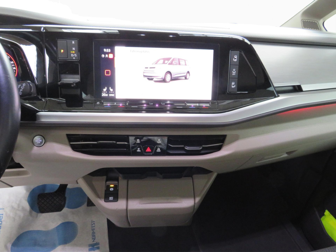 VOLKSWAGEN T7 Multivan 2.0 TDI 110 kW Life Navi LED Klima - Avtomobil: slika 4 VOLKSWAGEN T7 Multivan 2.0 TDI 110 kW Life Navi LED Klima - Avtomobil: slika 4