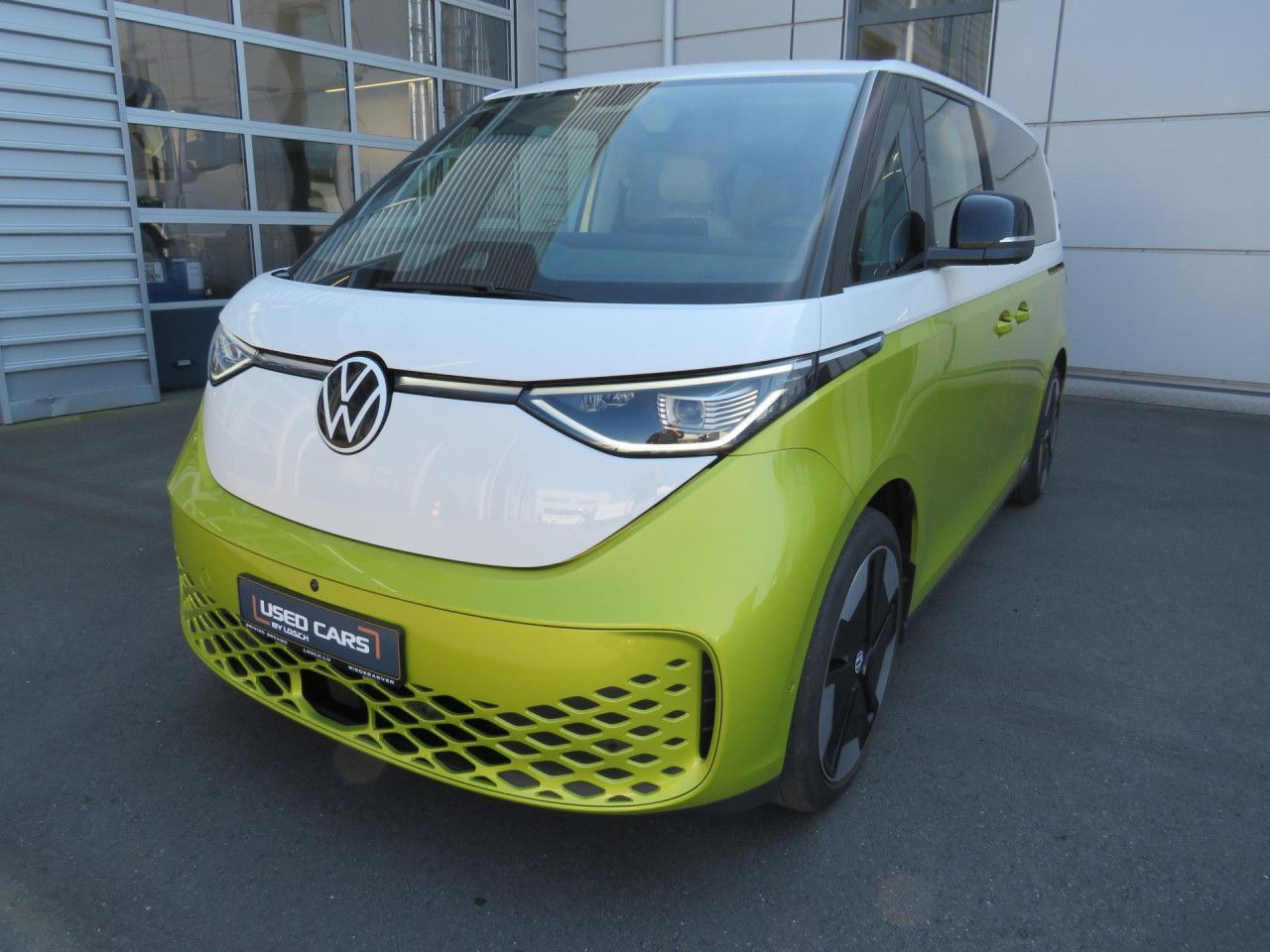 Volkswagen ID.Buzz Pro Design 150 kW Volkswagen ID.Buzz Pro Design 150 kW Klima AHK Navi ZV - Minibus, Električni avtobus: slika 2 Volkswagen ID.Buzz Pro Design 150 kW Volkswagen ID.Buzz Pro Design 150 kW Klima AHK Navi ZV - Minibus, Električni avtobus: slika 2